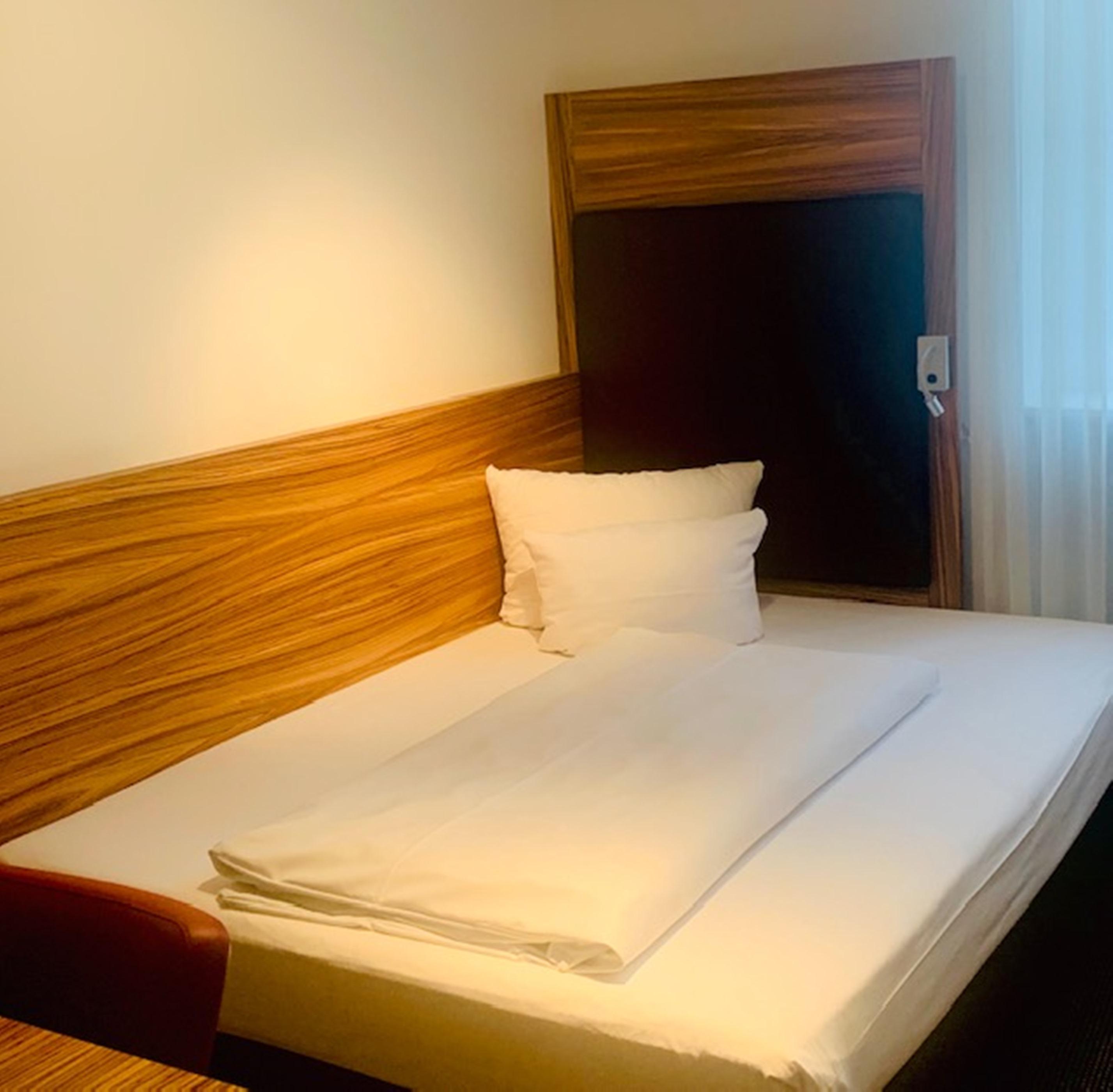 Herzogshof - Boutique-Hotel Am Dom Регенсбург Экстерьер фото