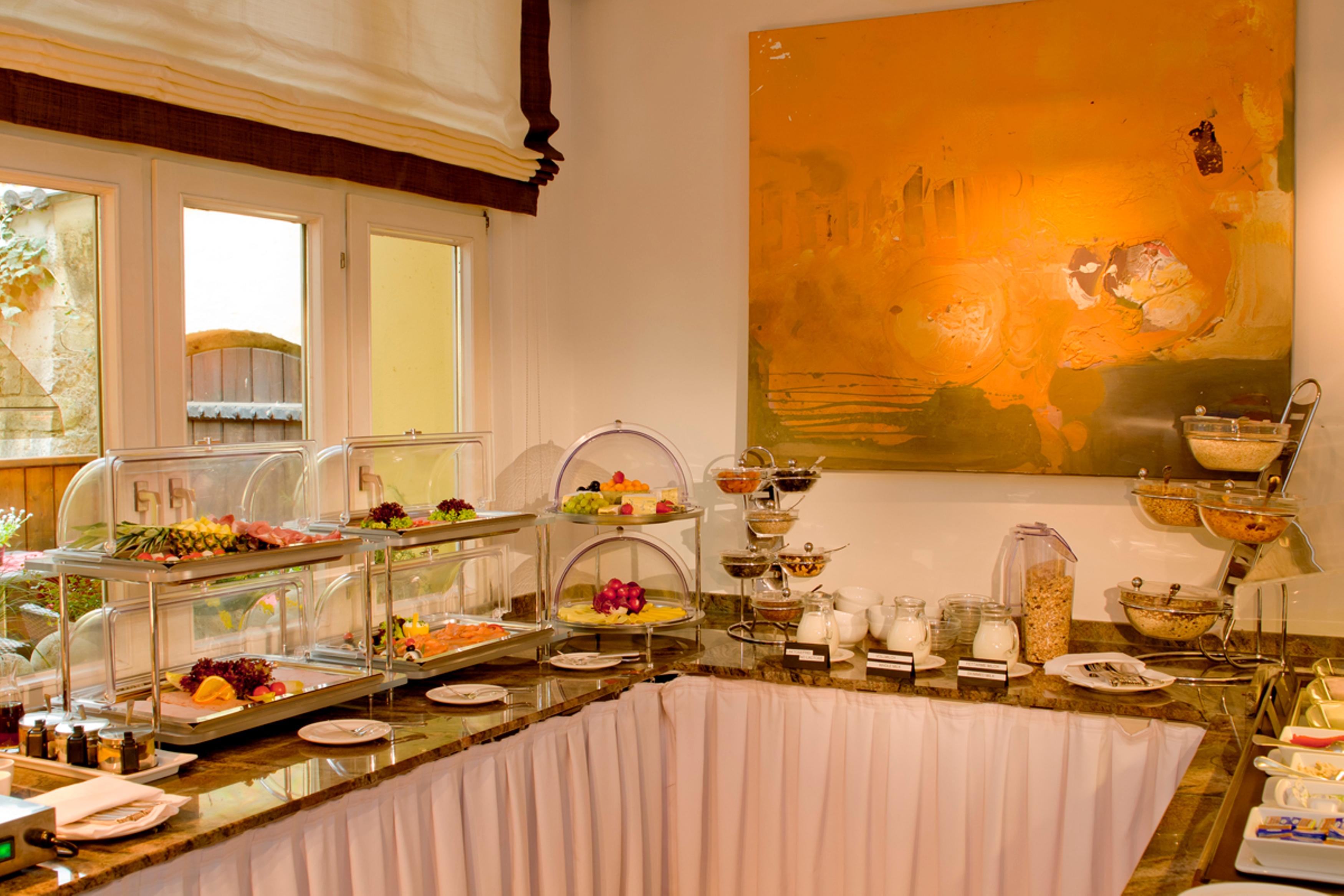 Herzogshof - Boutique-Hotel Am Dom Регенсбург Экстерьер фото